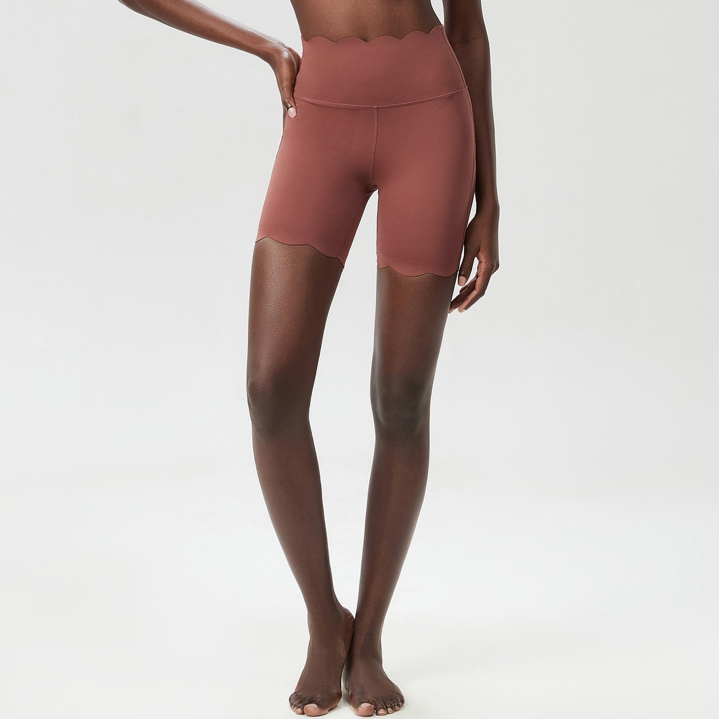 High Waist Scallop Edge Short - Mid Length